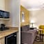 Quality Suites Milwaukee Airport