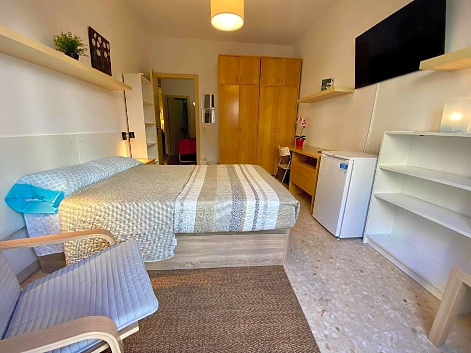 Barcelona Housing recommend for Students