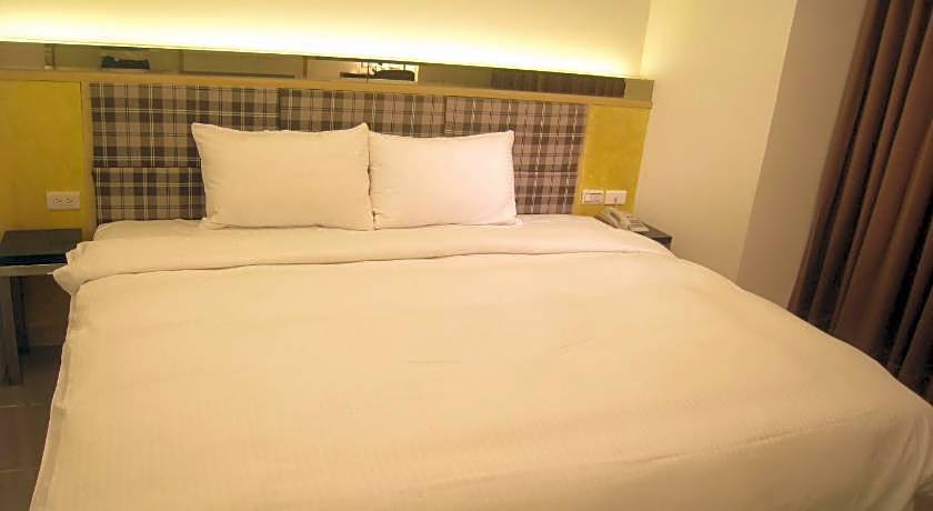 Formosa Boulevard Station Garden Hotel