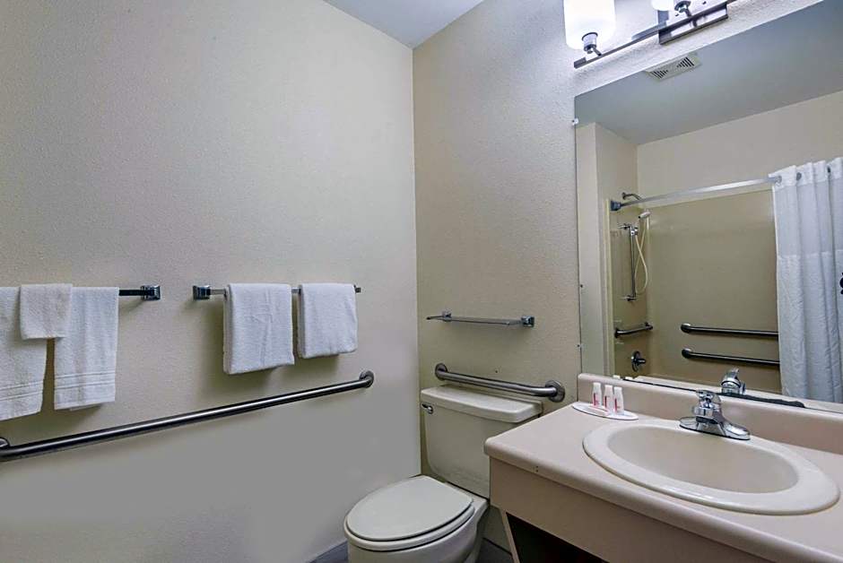 Days Inn by Wyndham Ashland