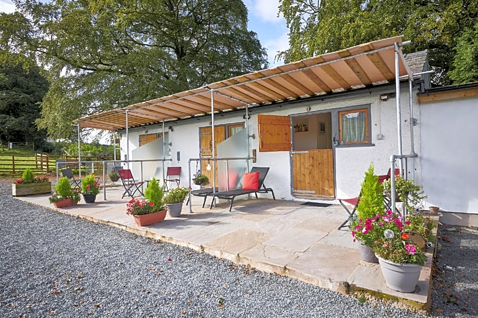 Newlands Farm Stables