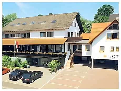 Hotel & Restaurant Zum Ochsen -Ox Distillery