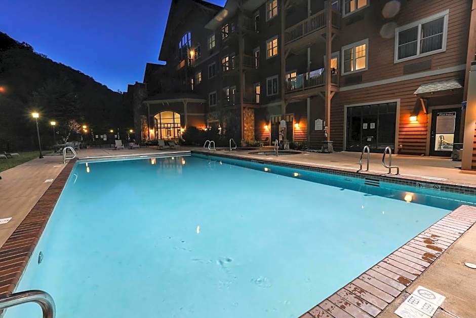 Kaatskill Mountain Club and Condos by Hunter Mountain