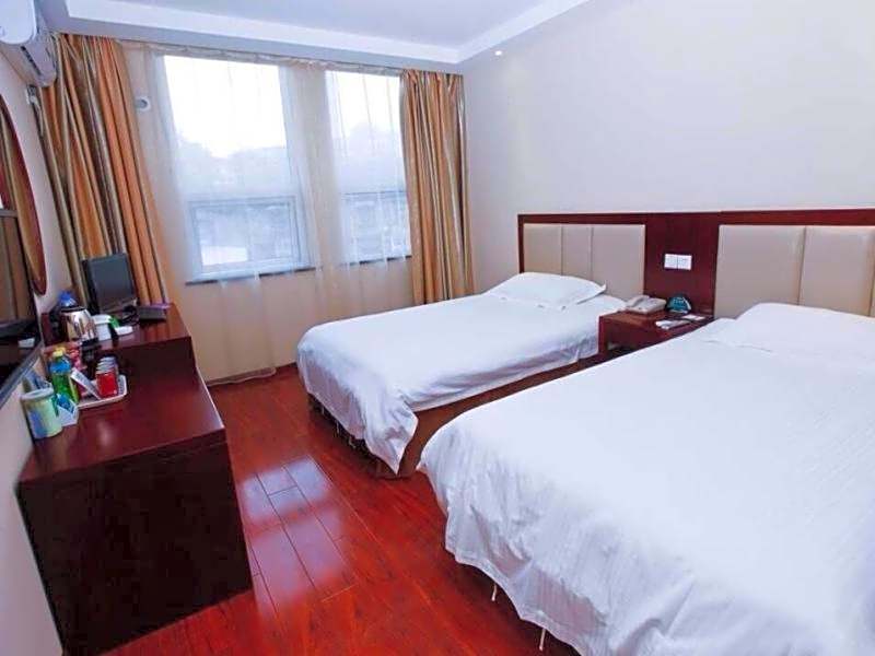 GreenTree Inn Hefei Huizhou Avenue Dazhonglou  Express Hotel
