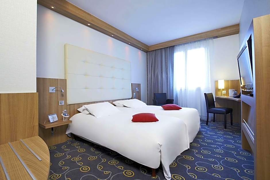 Kyriad Hotel Tours Centre