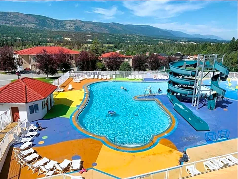 Mountain View Vacation Villa Main Floor Unit, No Stairs