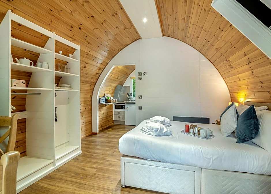 Henfields Country Retreat