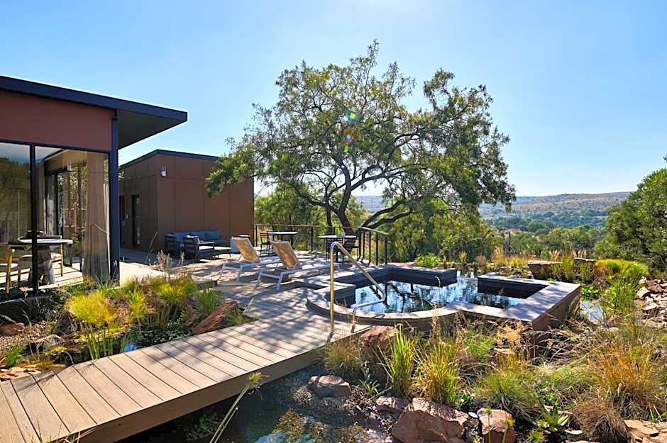 Cradle Boutique Hotel