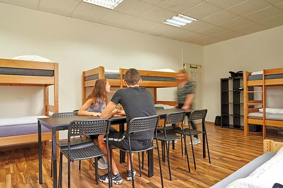 K 357 - Staffboarding - Personal- und Monteurzimmervermietung und Vermittlung in Hamburg und Umgebung