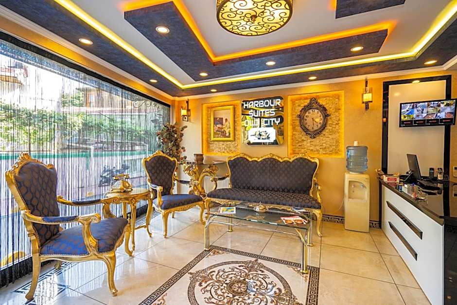 Harbour Suites Old City