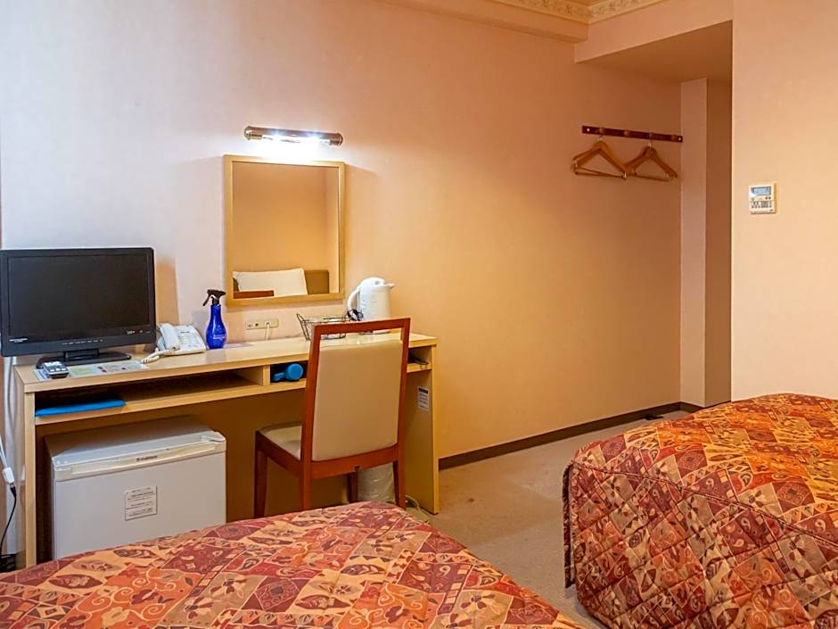 Hirosaki Touei Hotel