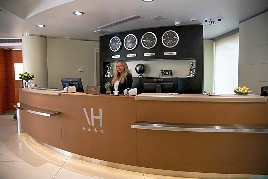 Best Western Plus Grand Hotel Victor Hugo