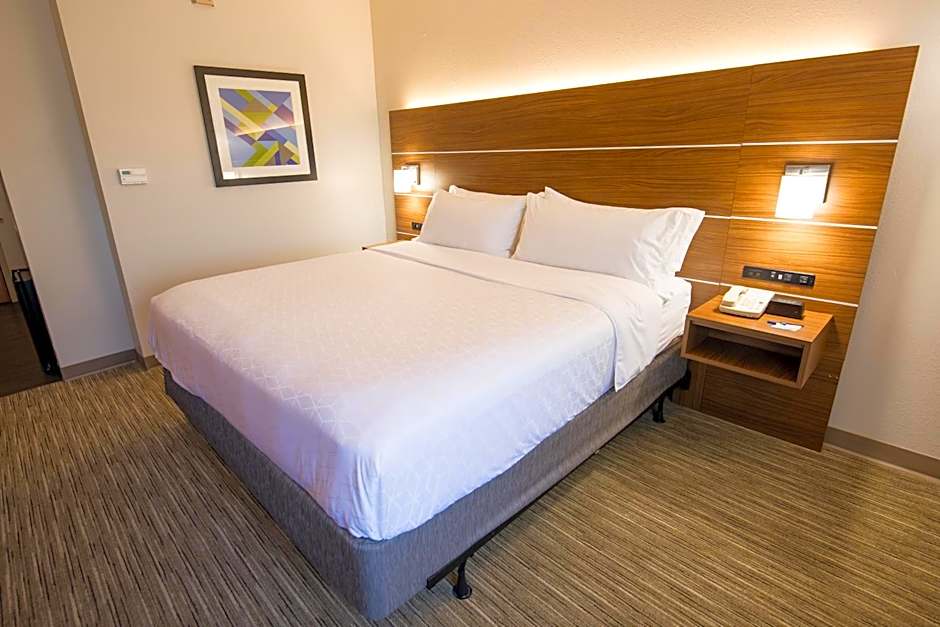 Holiday Inn Express Atlanta-Stone Mountain By IHG