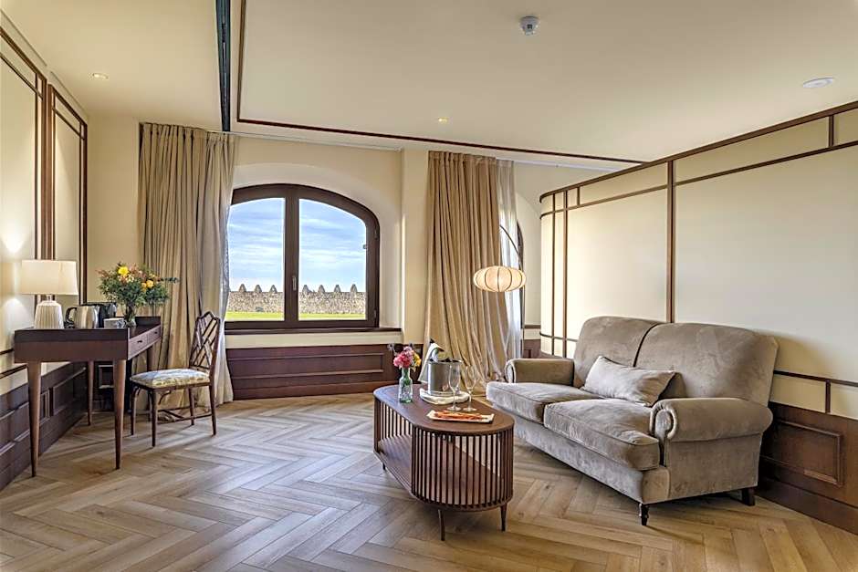 Hotel Palacio de Luces