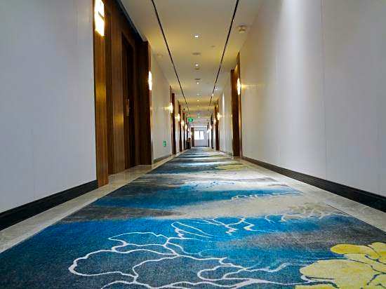 Wanting Hotel (Guangzhou Baiyun Railway Station Xinshi Baixin Plaza)