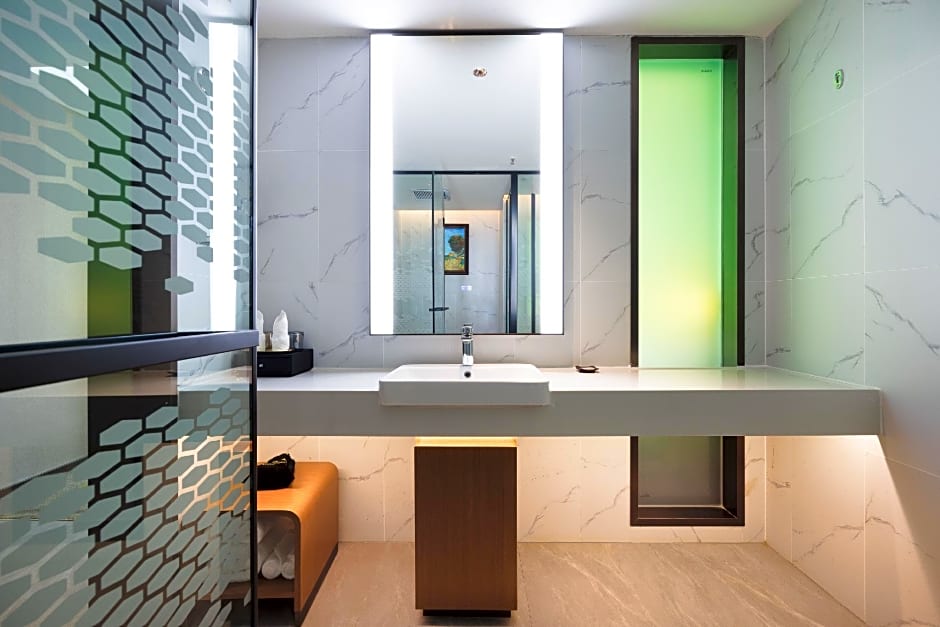 Grand Rezen Hotel Golmud