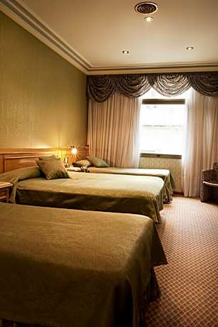 Superior Quadruple Room