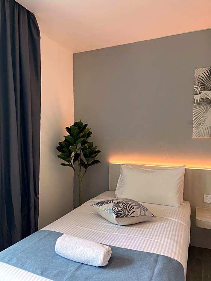 Photo 1 of 8 of Junior Suite