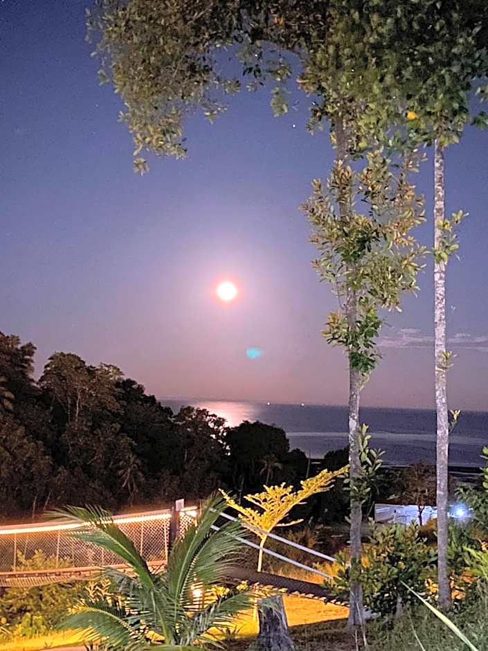 D View Holiday Homes