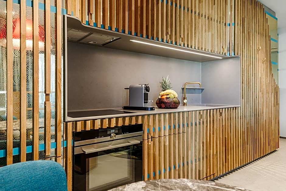 Brucklyn Suites