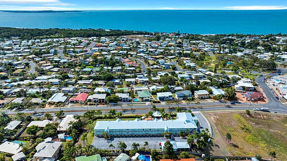 Reef Adventureland Motel
