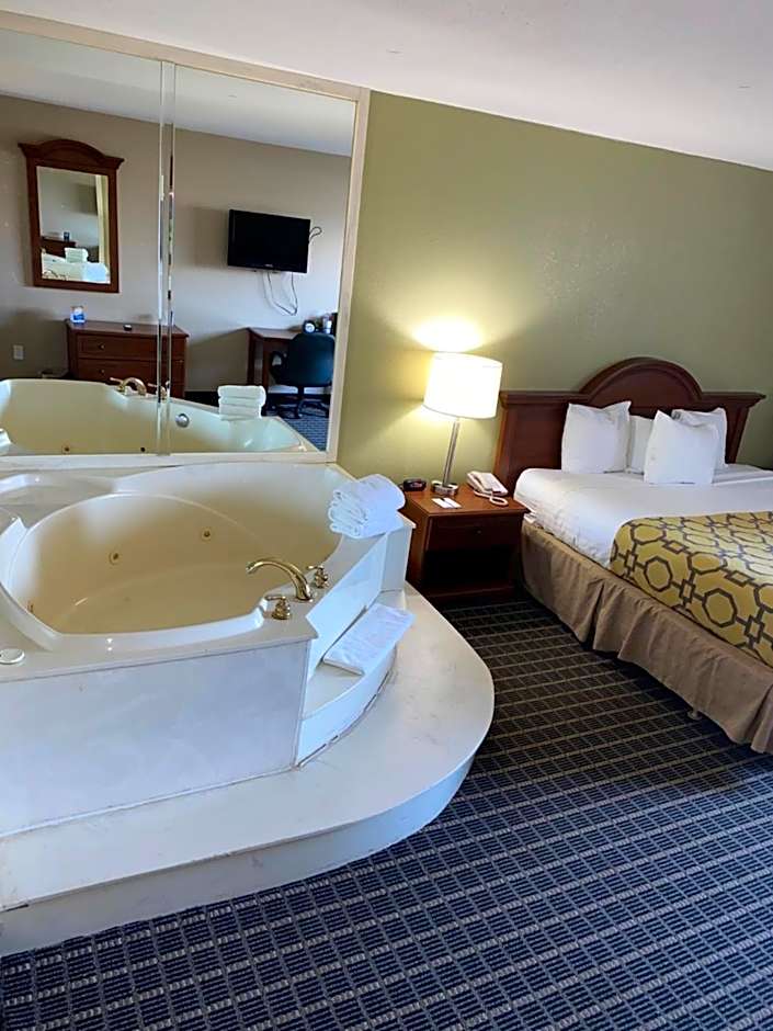 Baymont by Wyndham Kokomo