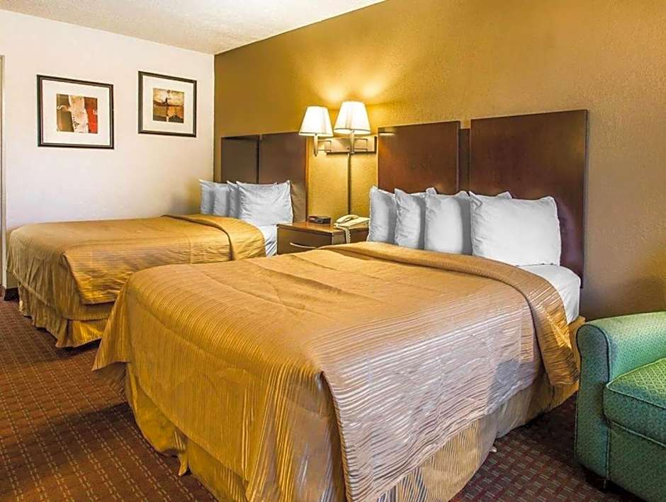 Quality Inn & Suites Panama City