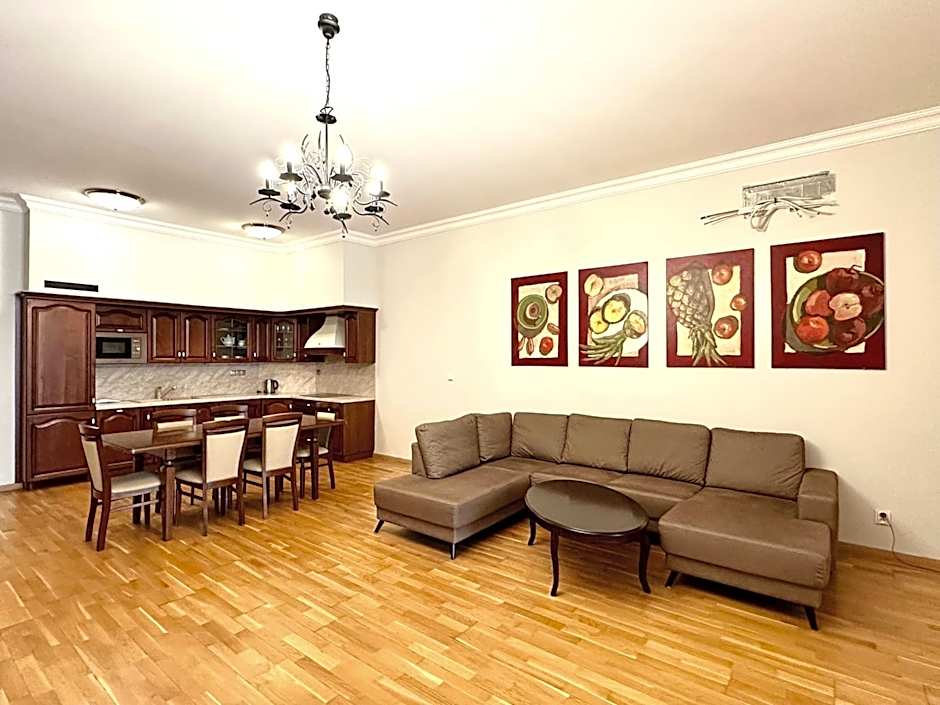 Slunecni Lazne Apartments
