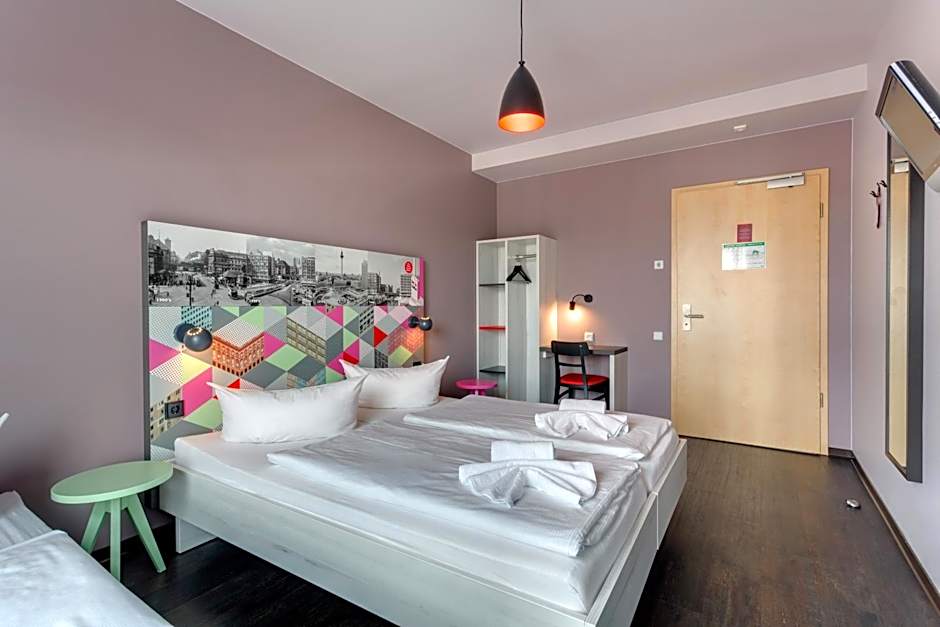 MEININGER Hotel Berlin Alexanderplatz