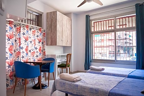 Hostel Ideal Badal