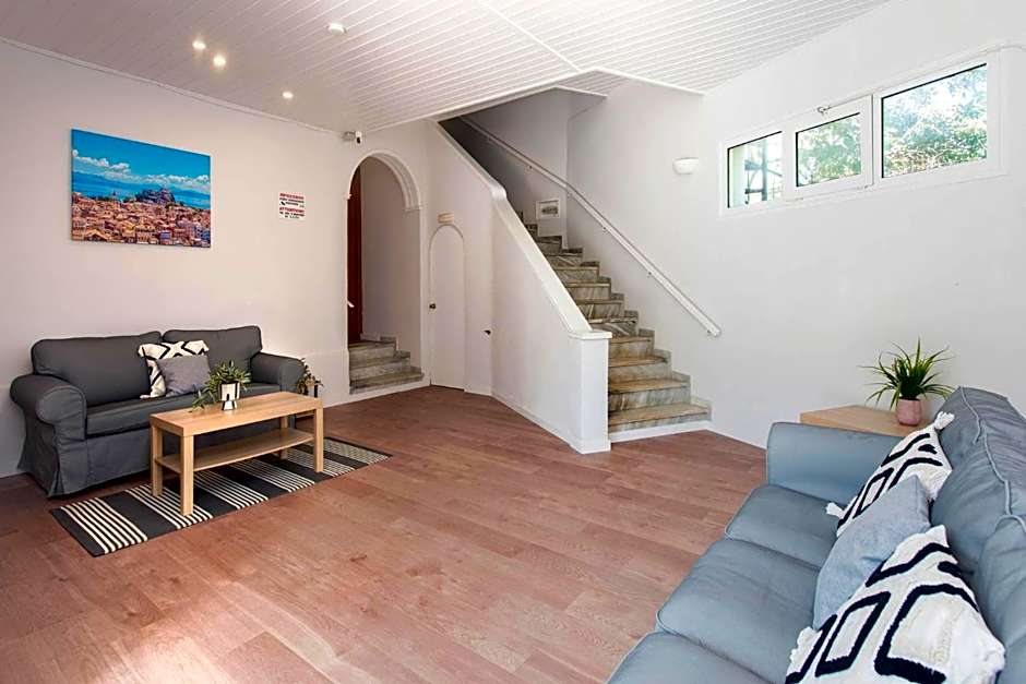 Balaris Apartments