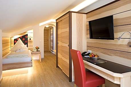 Comfort Plus Single Room with Balcony