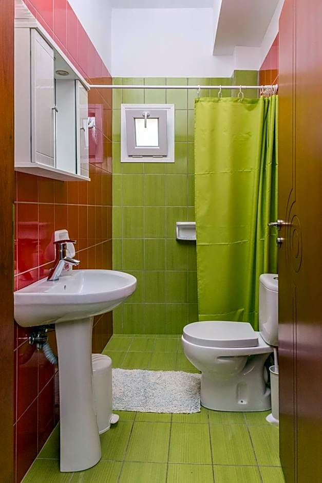 Arsinoi Studios and Apartments