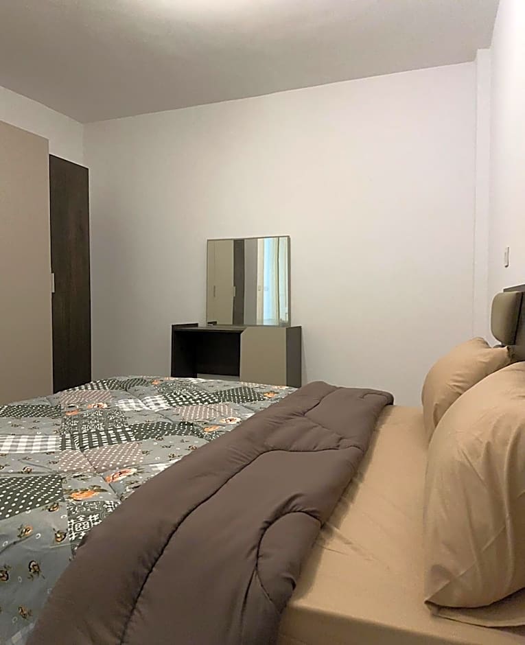 شقه فندقيه فرش جديد مكيفه بالكامل بمدينتي