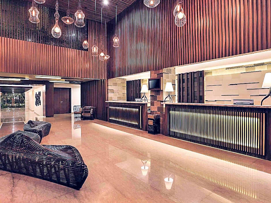 Mercure Bali Legian Hotel