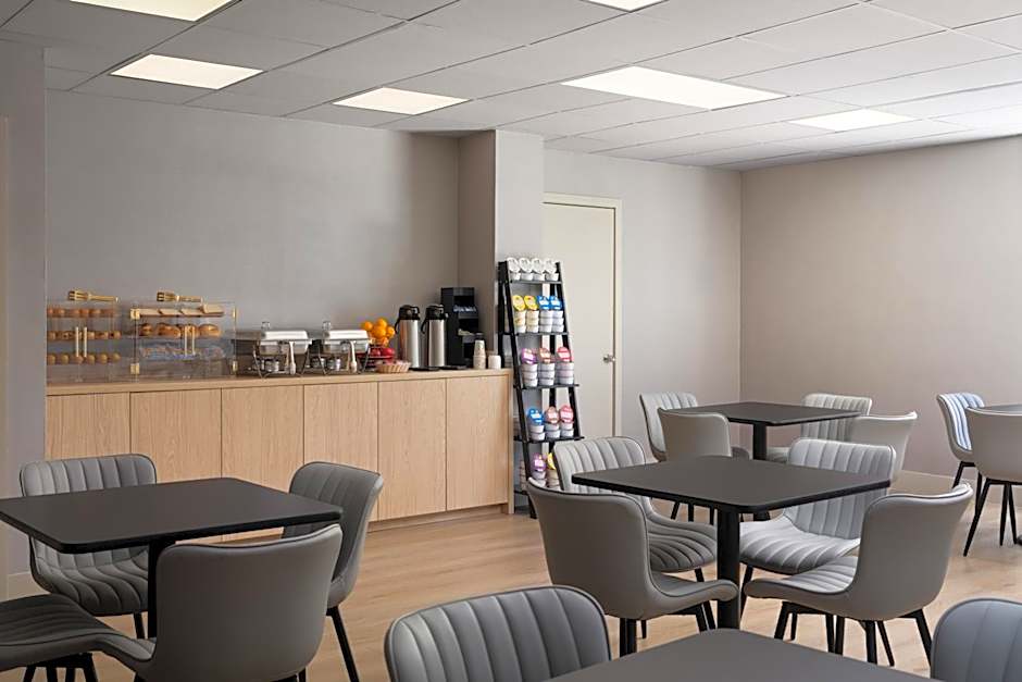 The Harrison Hotel Downtown Hollywood