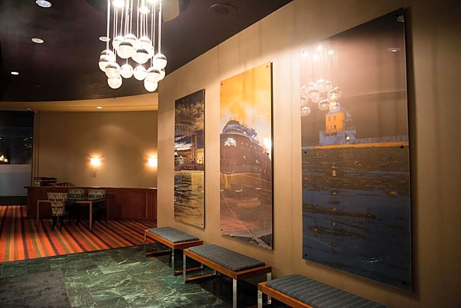 Radisson Hotel Duluth-Harborview