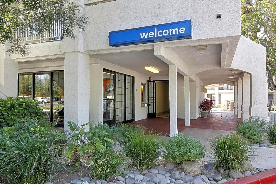 Motel 6-Thousand Oaks, CA