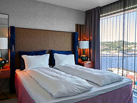 Business Class Room with Harbor View