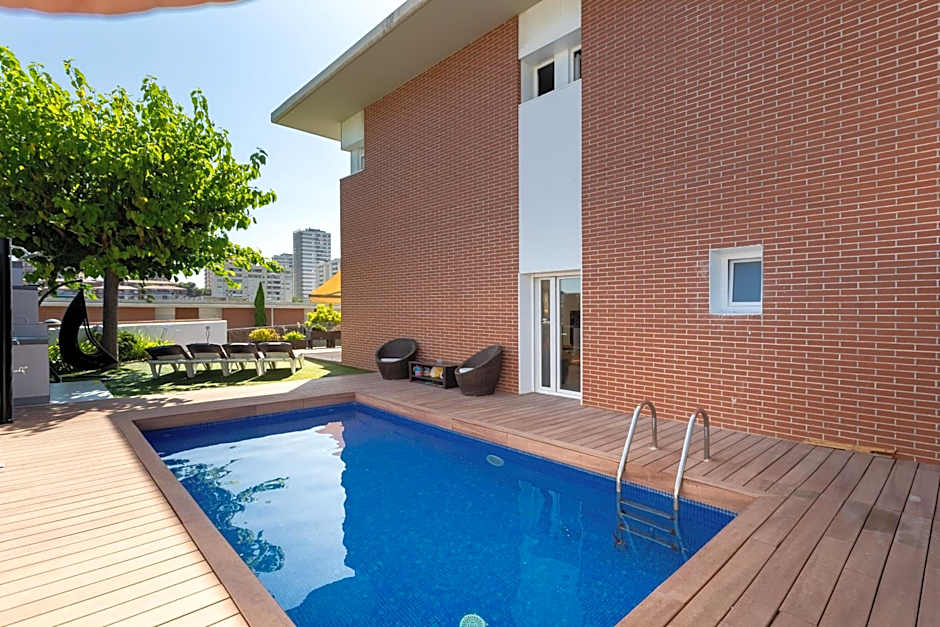 Villa Beach Barcelona