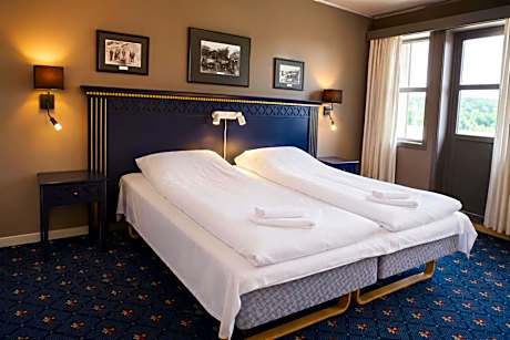 Single Room with Balcony