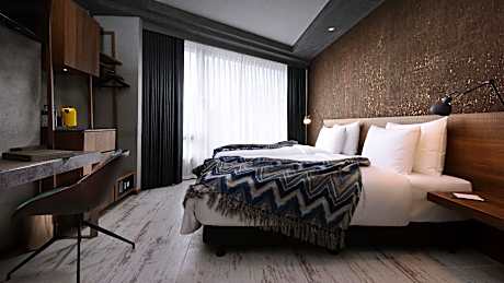 Universal Twin Room with Shower