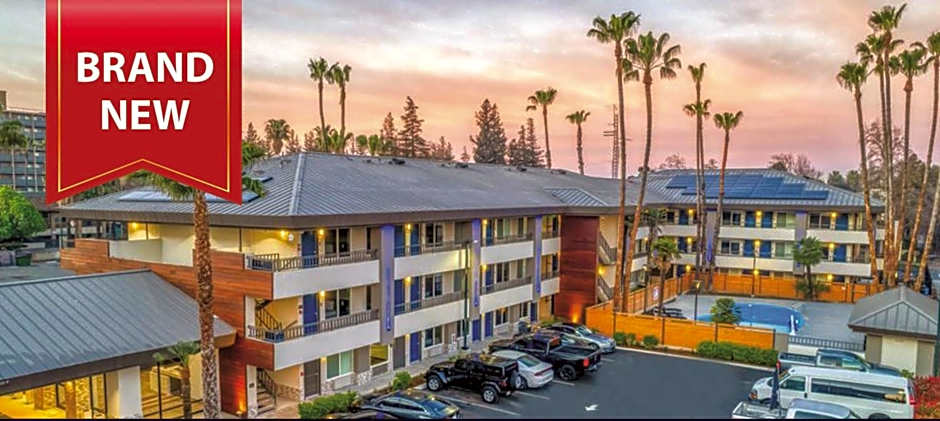 Studio 6 Suites Stockton, CA Waterfront