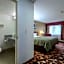 Quality Inn & Suites Kansas City I-435n Near Sports Complex