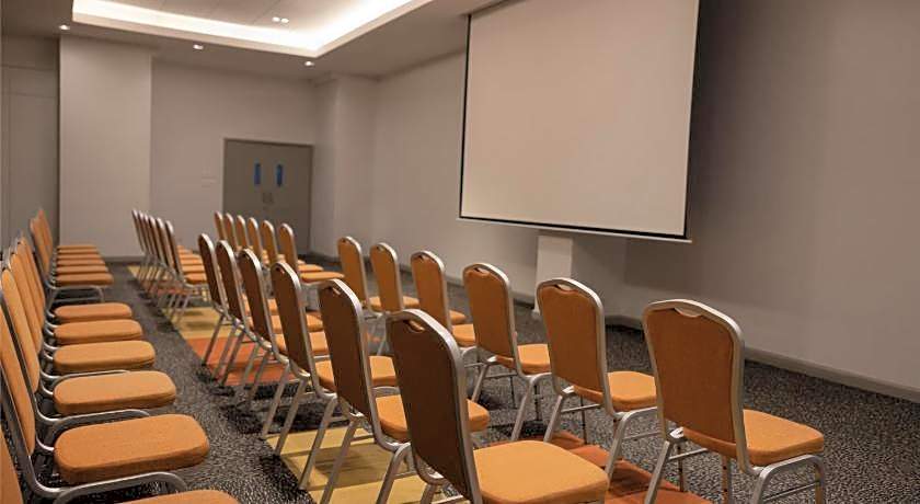 Park Inn by Radisson Iloilo