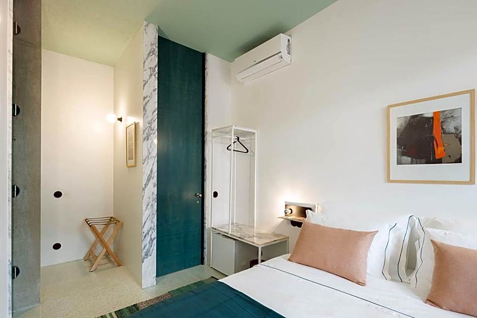 Covelo - The Original Rooms and Suites