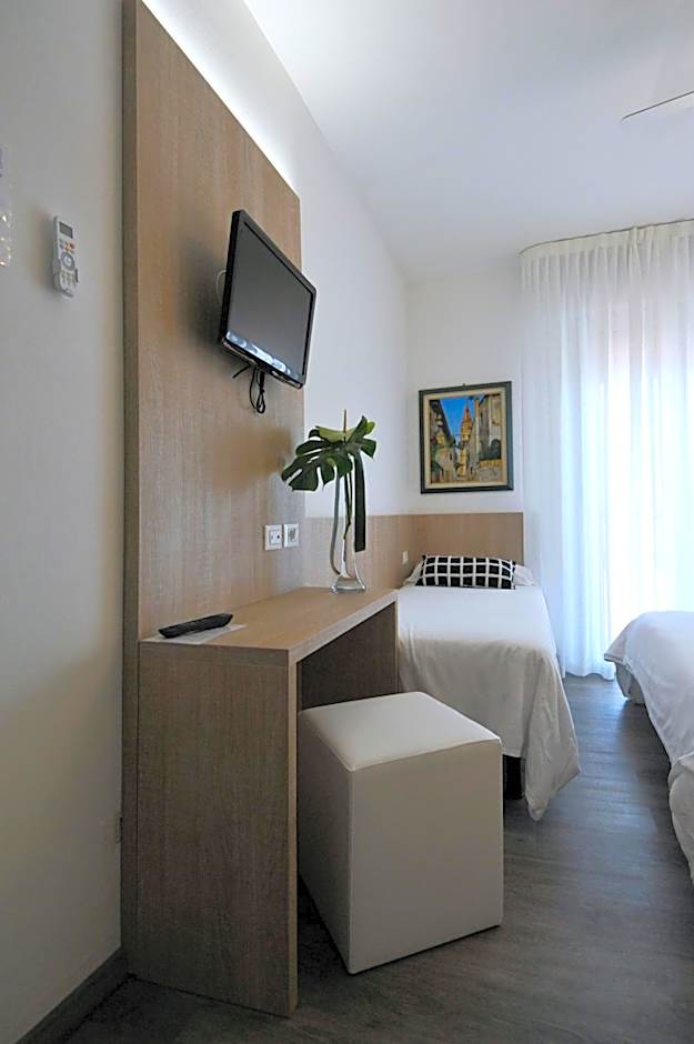 Hotel Etna