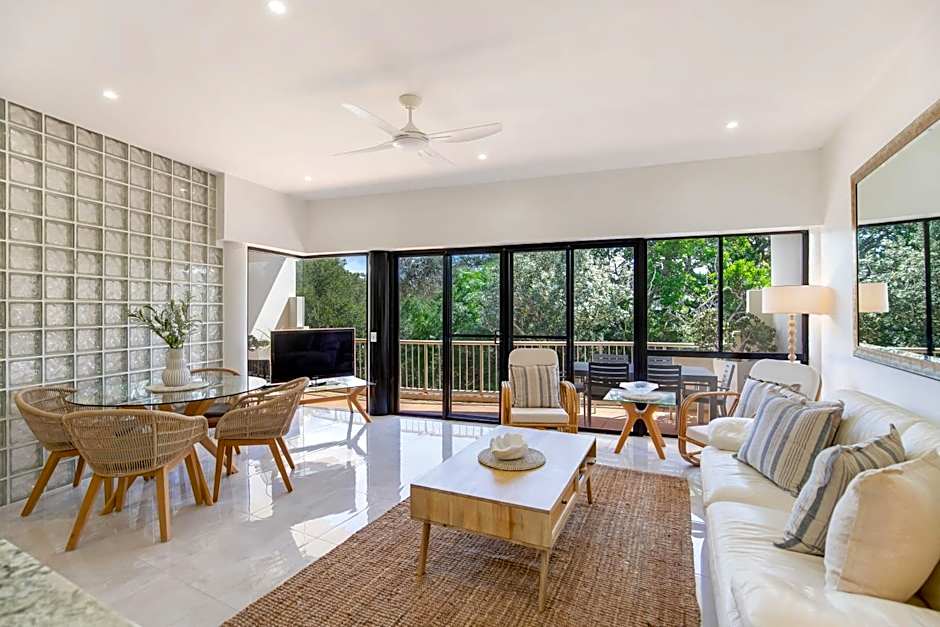 Mirra Chana Beachfront Apartments Mooloolaba