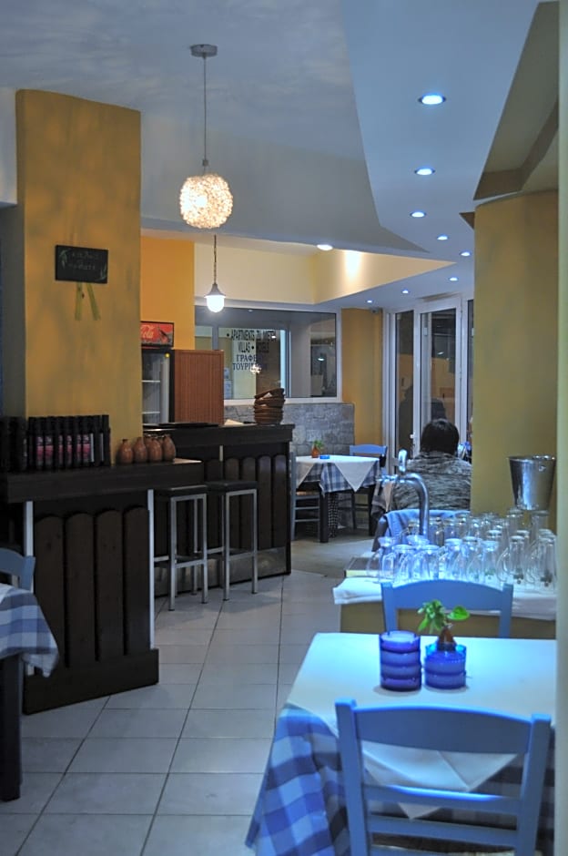 Sofia - Mythos Beach Aparthotel