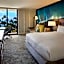 Courtyard by Marriott King Kamehameha's Kona Beach Hotel